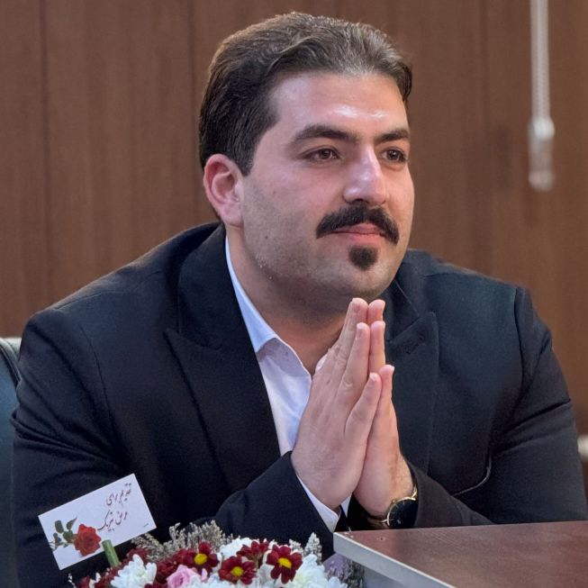 استاد رضا آزاد